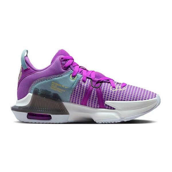 Nike LERON WITNESS 020