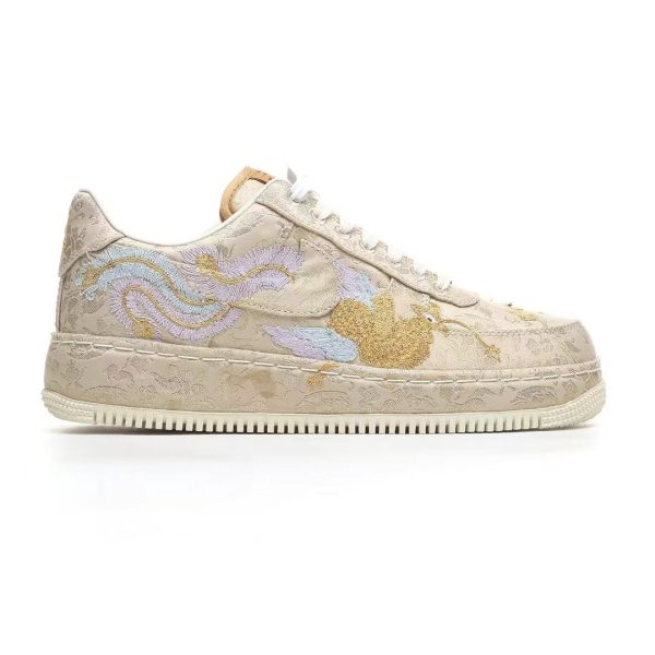 Nike sneakers 016